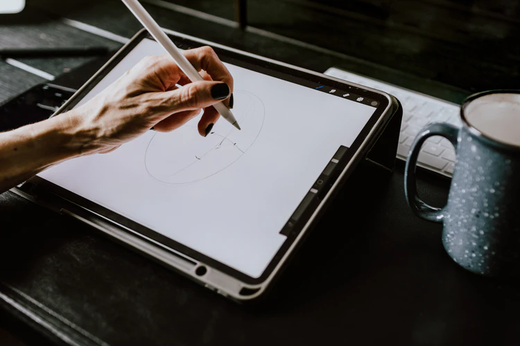 Free AI Image Generators You Should Try in 2025